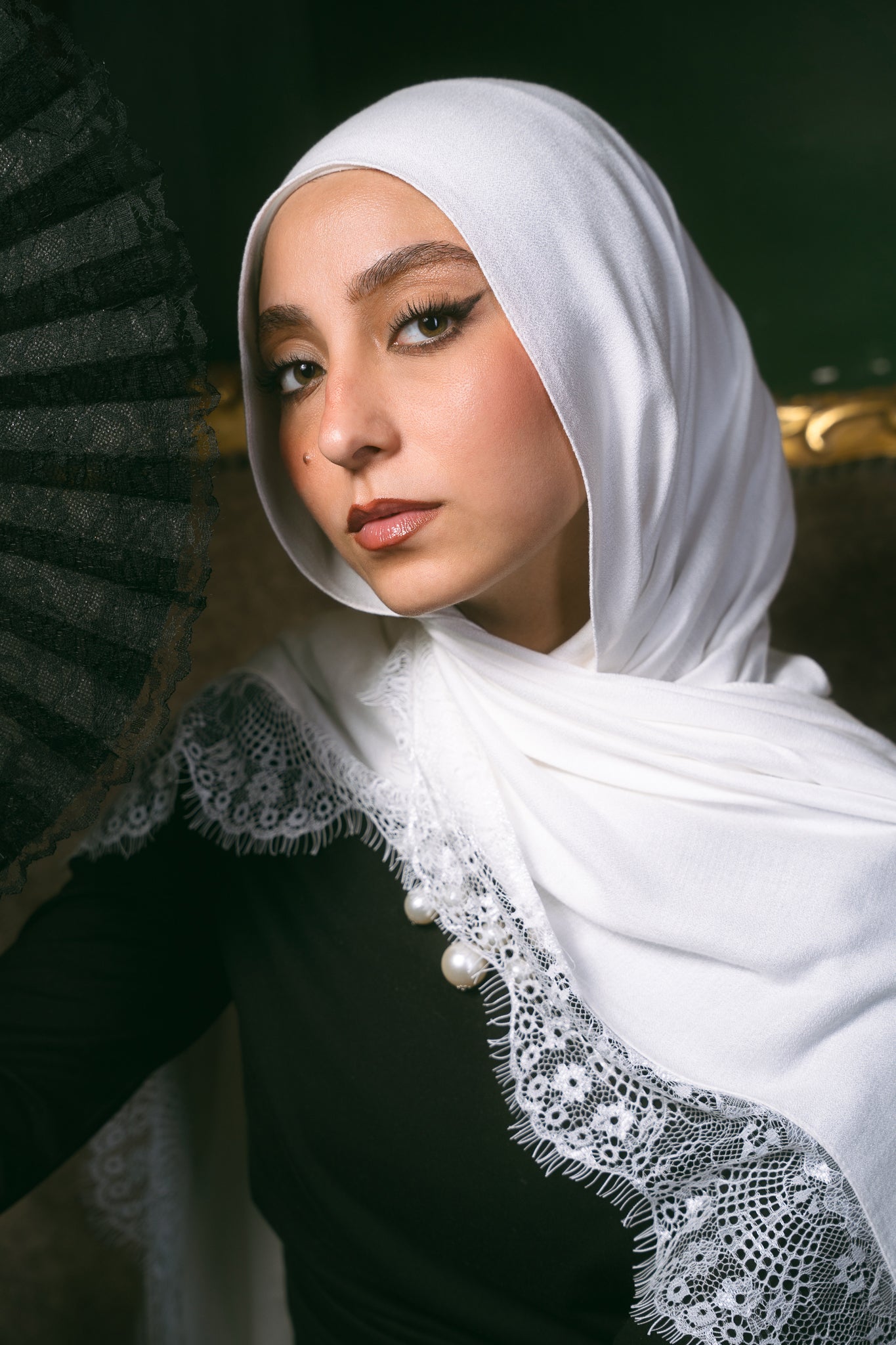 Frosted Lace  E M M A