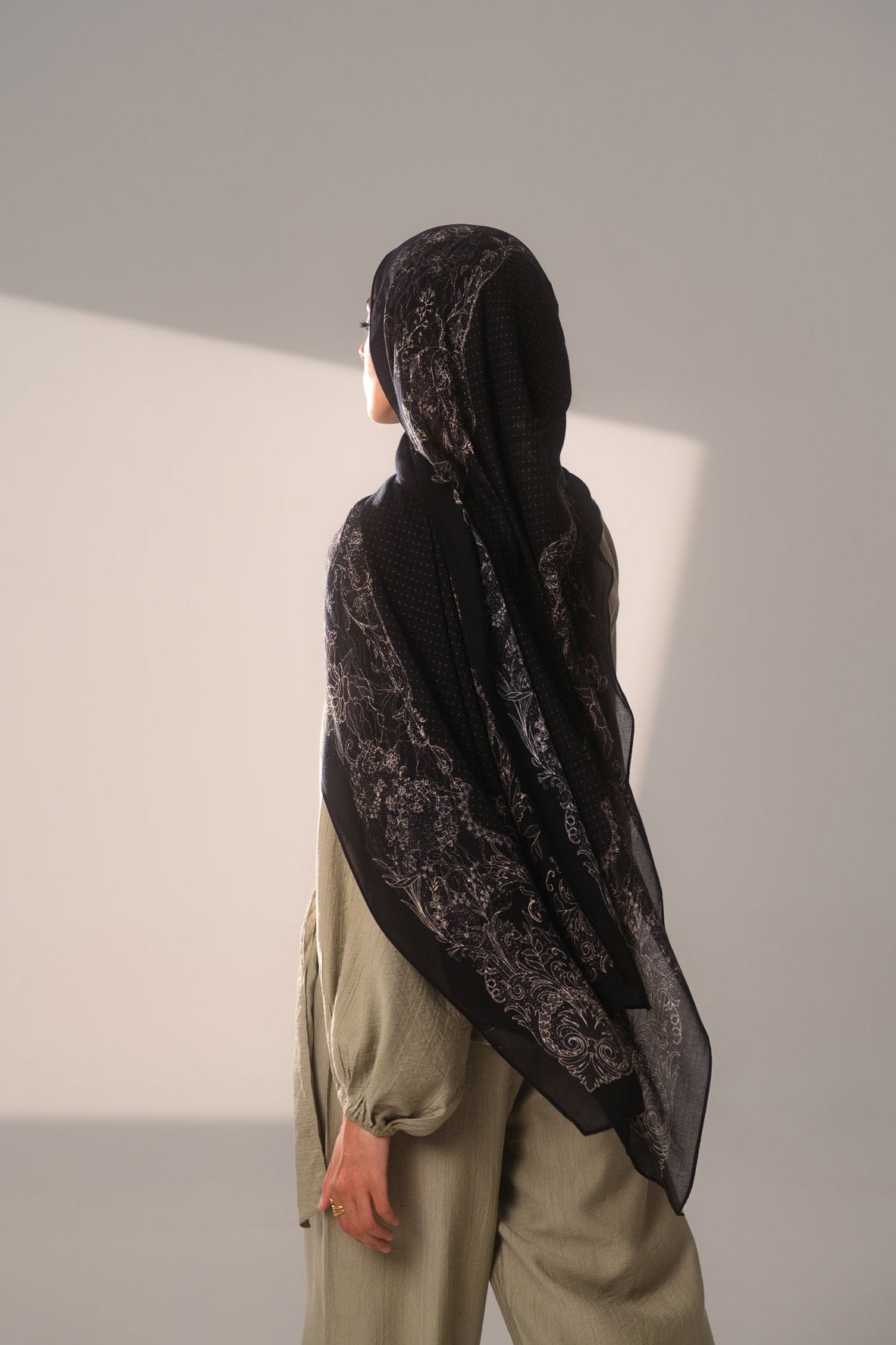 Odette in Modal