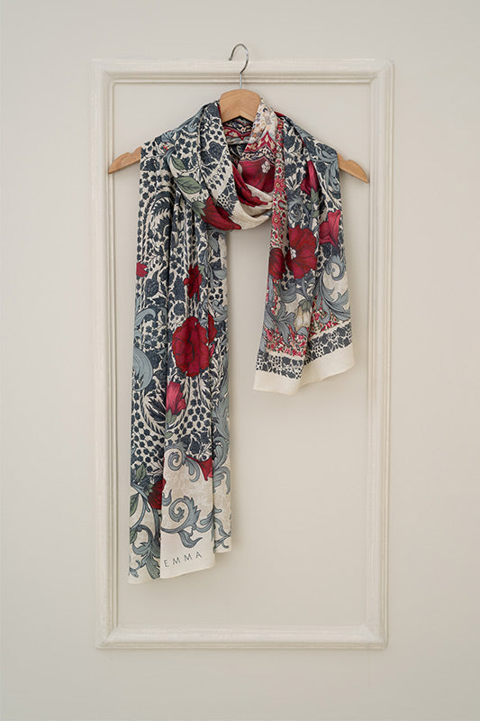 Enchanted Roses in Modal