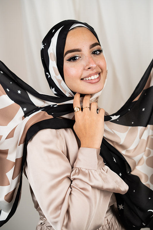 Layal in Satin