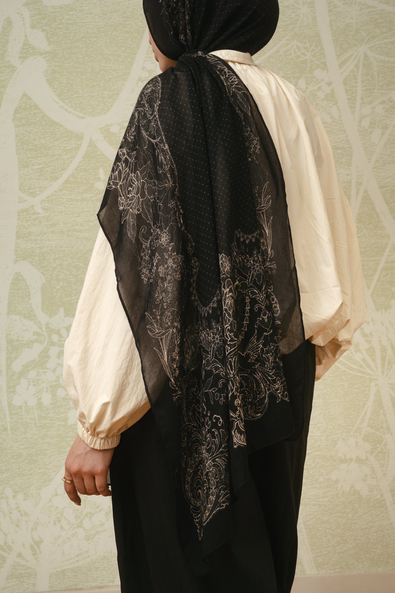 Odette in Modal