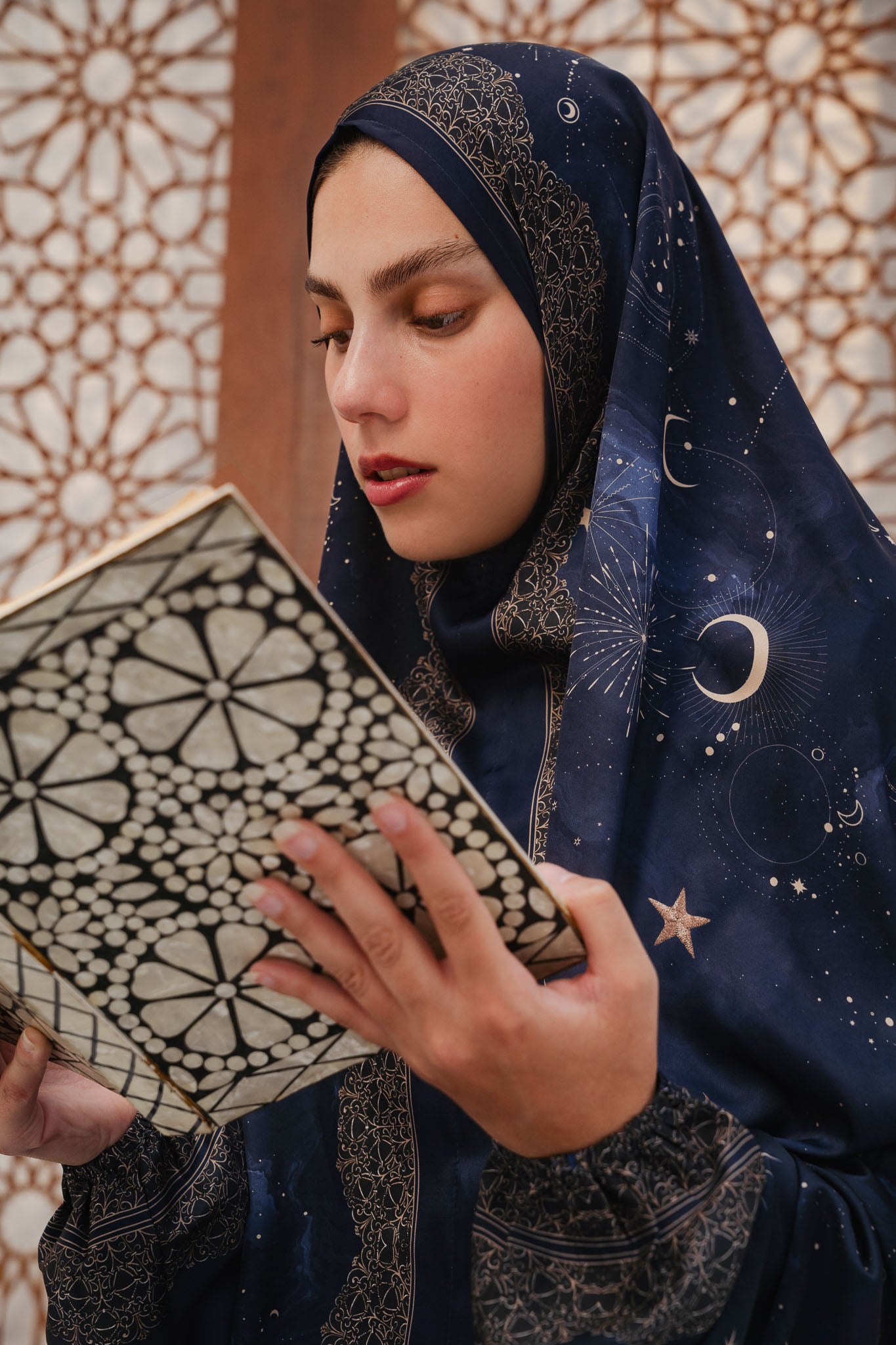 Daii Premium Satin Prayer Gown