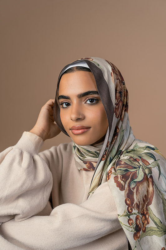 Zeina in Modal