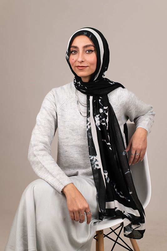 Black Marble in Modal