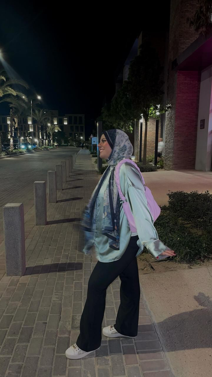 Hasna Omar  