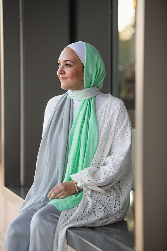 Hijabi Model in EMMA Scarf Apple Crunch in the colors of apple green and grey