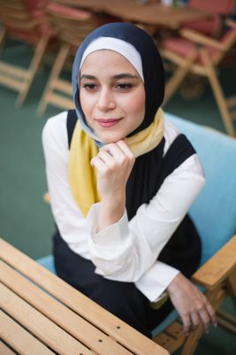 Hijabi Model in EMMA Scarf Masala Nights