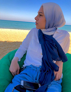 EMMA customer wearing her Atlantic hijab