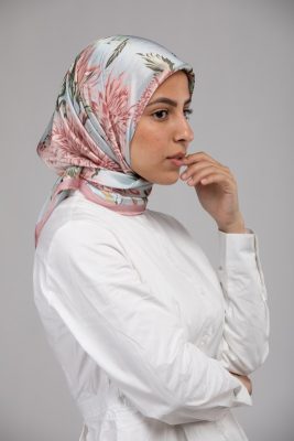 Hijabi Model in EMMA Scarf Honey blooms square , thinking