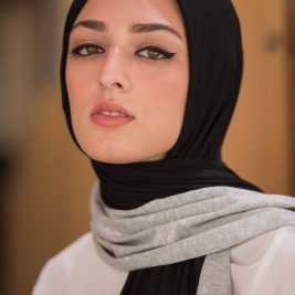 close up of hijabi Model in EMMA Scarf midnight sugar