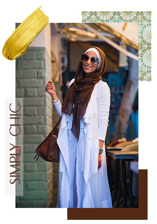Hijabi woman styling EMMA Scarf Basic Dark chocolate in ann all white outfit