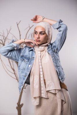 hijabi model in EMMA Scarf Love Me Nude