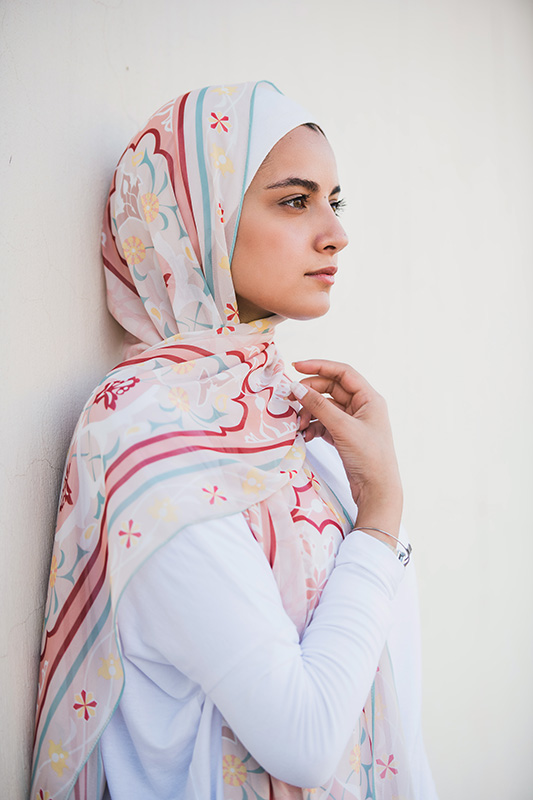 Orient Rosé: Premium Off White Hijab - EMMA