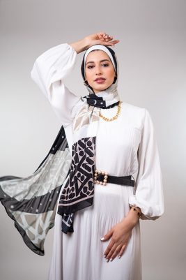 Layal by EMMA. Style: abstract hijab