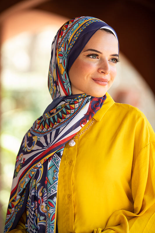 Cecilia by EMMA. Colorful hijab.