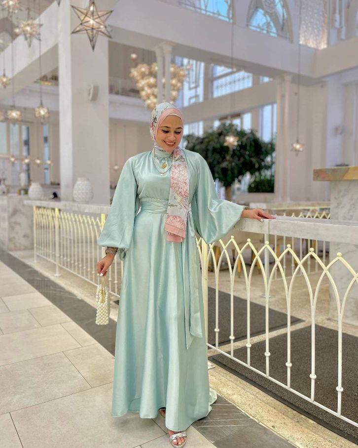 4 Hijab Guest Outfits For Night Day Weddings 2025 