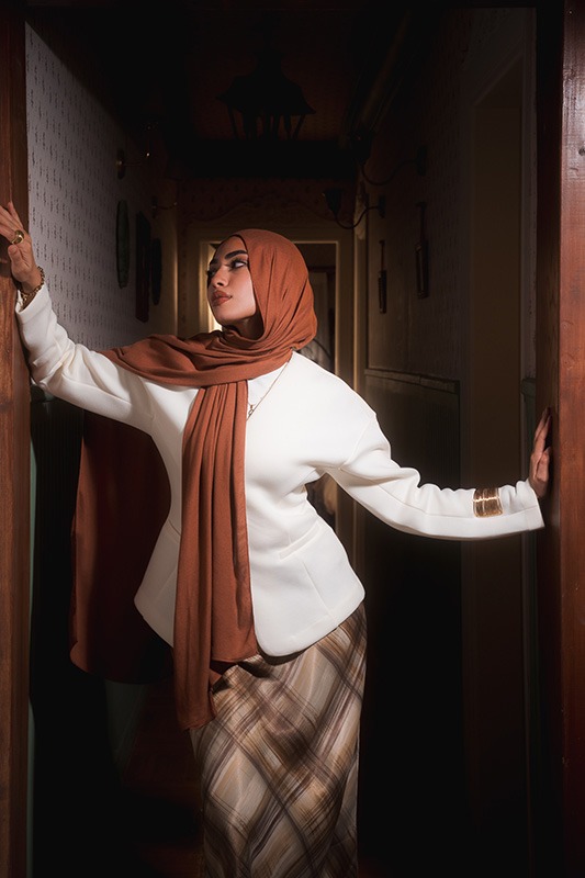 Cinnamon Elegance - Image 7