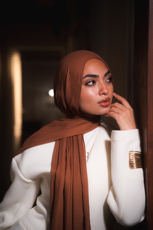 Cinnamon Elegance - Image 2