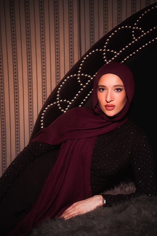 Plum Elegance - Image 4