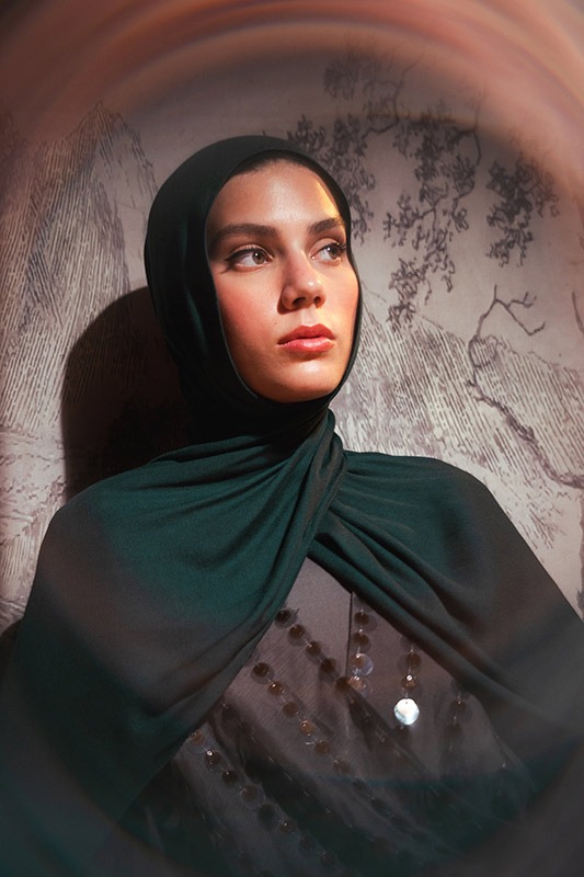 Evergreen Elegance - Image 8