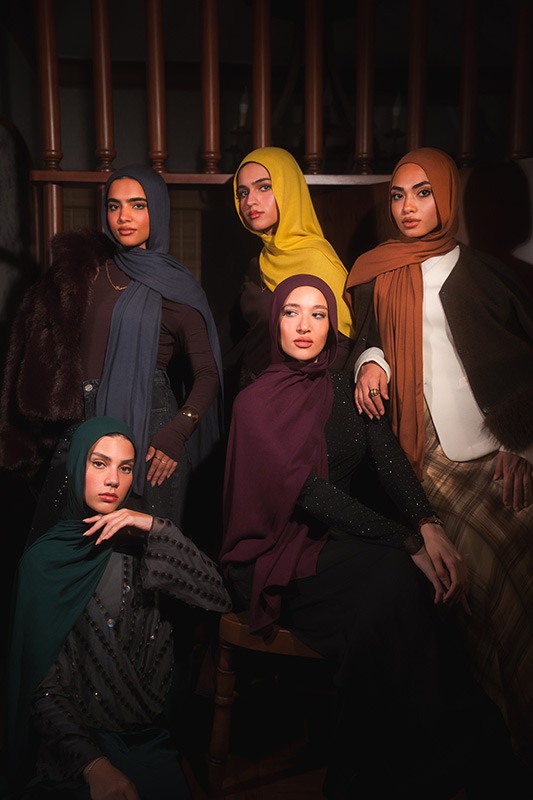 Plum Elegance - Image 7