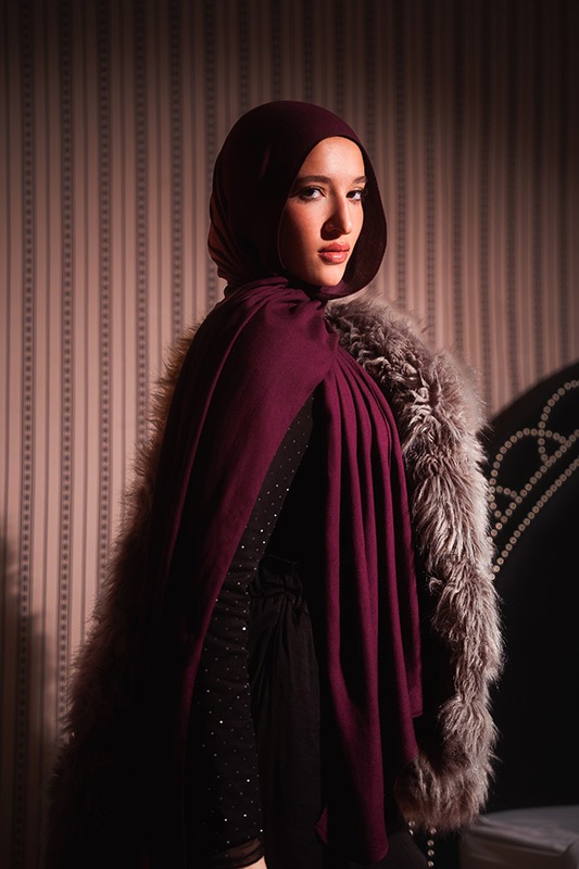 Plum Elegance - Image 3