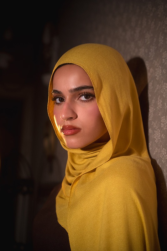 Sunflower Elegance - Image 5