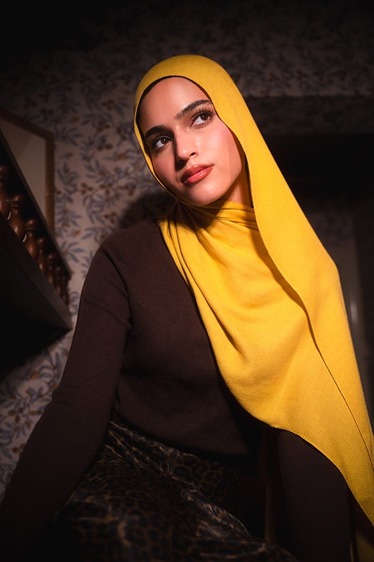 Sunflower Elegance - Image 3